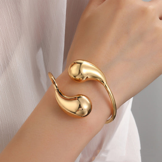 Droplet Bangle