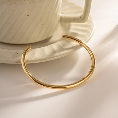 Timeless Bangle