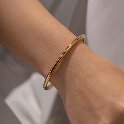 Timeless Bangle