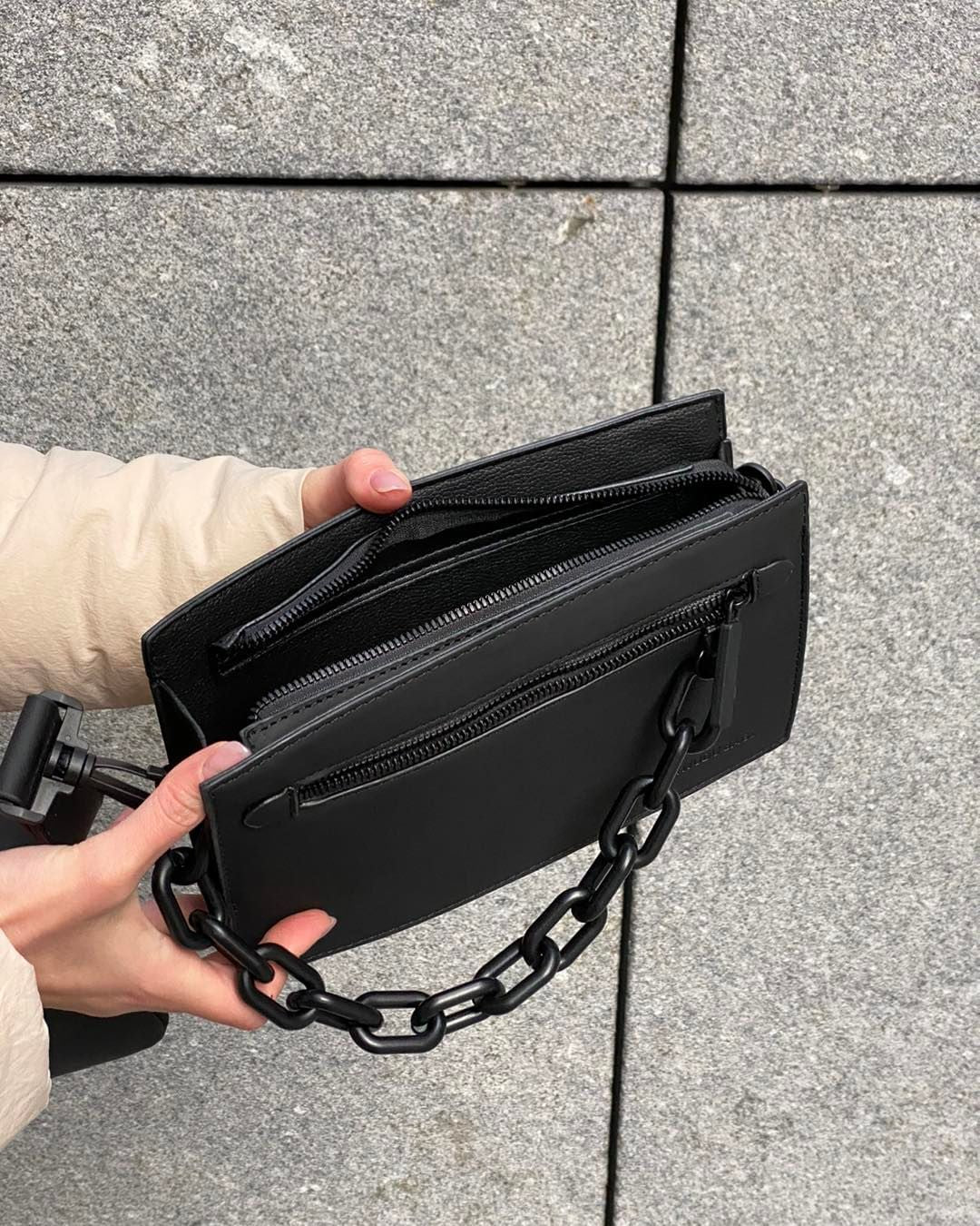 City Vibe Sling