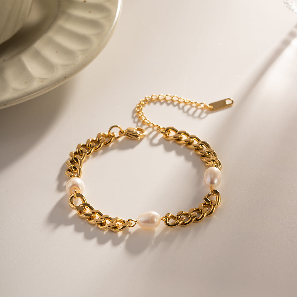 Lock Pearl Trio Bracelet